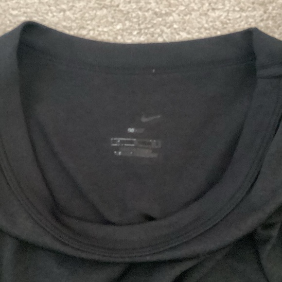 Nike Classic Black Long Sleeve Tee medium - Picture 4 of 6